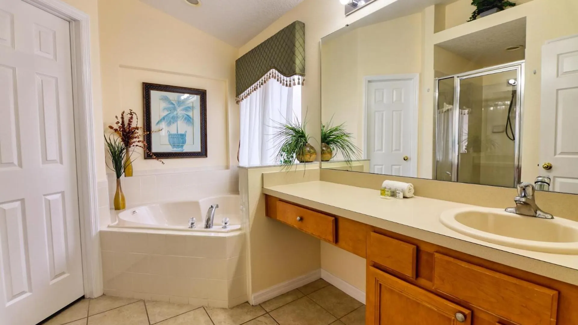 Tropical Getaway At Solana Resort Davenport Holiday home